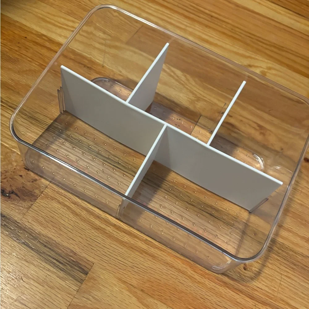 Makeup organizer